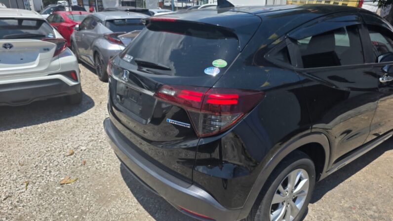 
								2020 Honda Vezel 1.5L Hybrid full									
