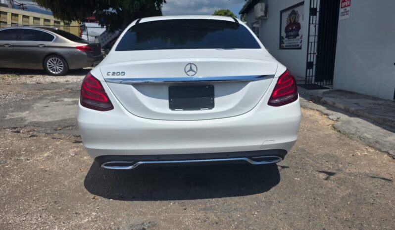 
								2015 Mercedes Benz C200 full									