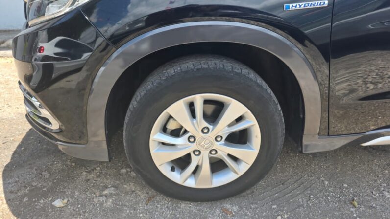 
								2020 Honda Vezel 1.5L Hybrid full									