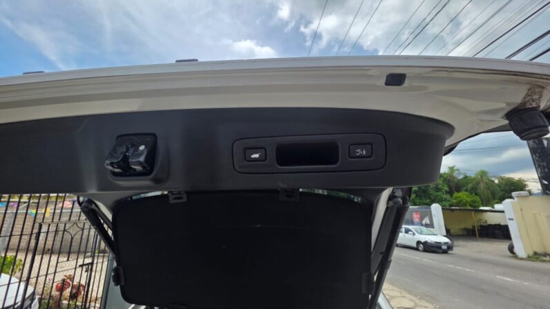 
								2021 Honda Vezel 1.5L eHEV Z full									