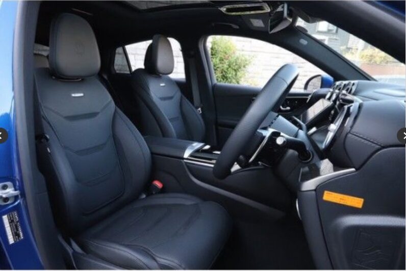 
								2024 Mercedes Benz GLC 63s E Performance full									