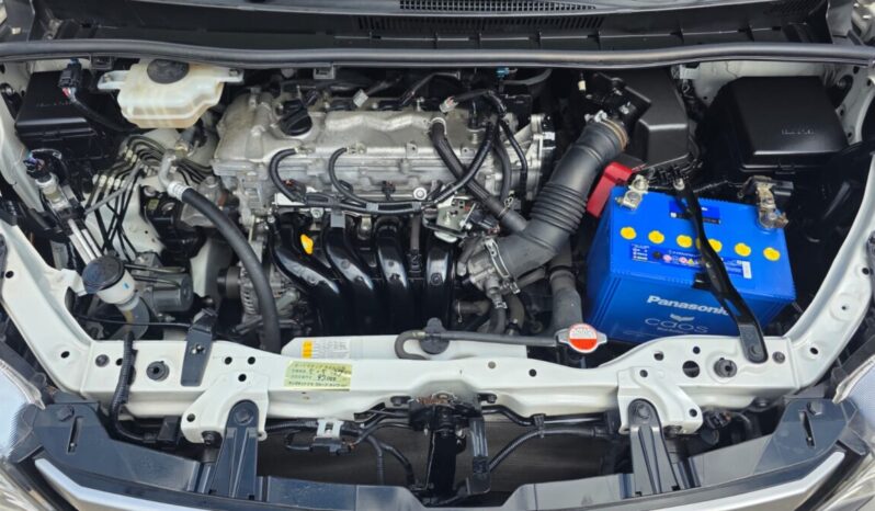 
								2017 Toyota Noah SI 2.0 full									