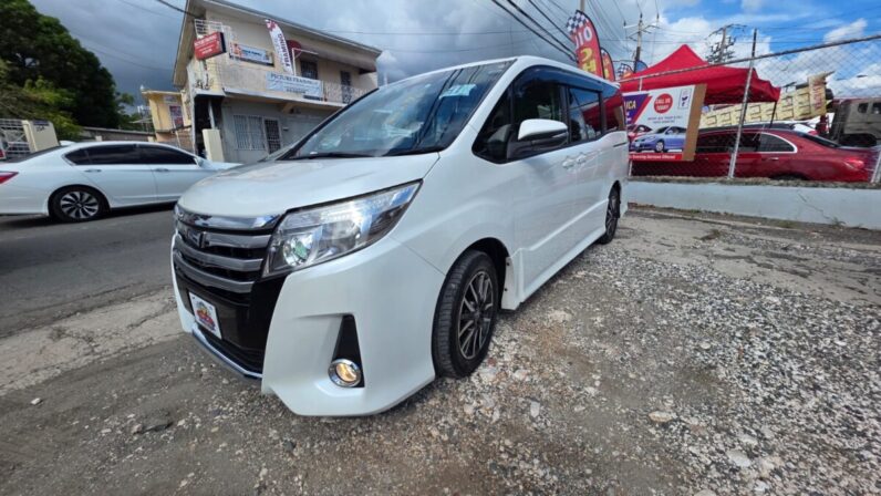 
								2017 Toyota Noah SI 2.0 full									