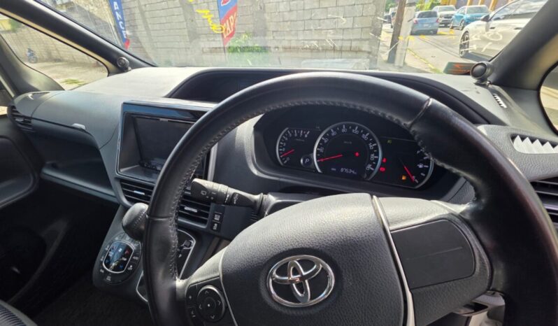 
								2017 Toyota Noah SI 2.0 full									