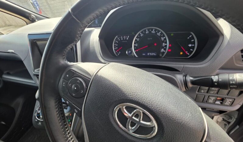 
								2017 Toyota Noah SI 2.0 full									