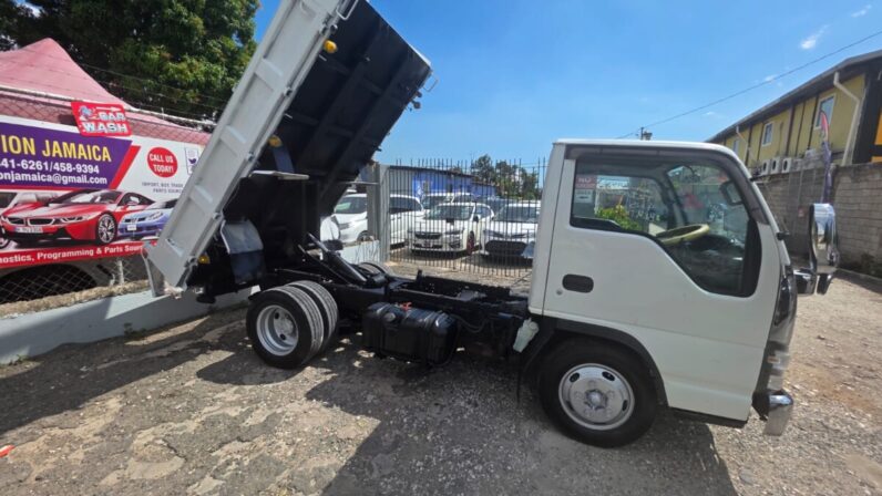 
								2007 Isuzu Elf Dump Truck full									