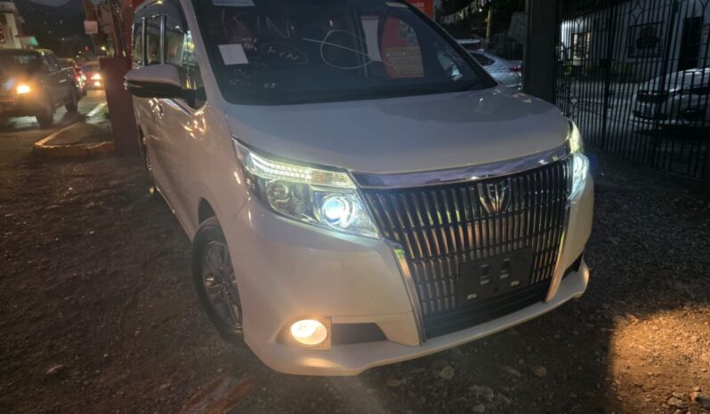 
								2015 Toyota Esquire 2.0GI full									