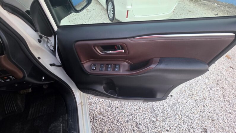 
								2015 Toyota Esquire 2.0GI full									