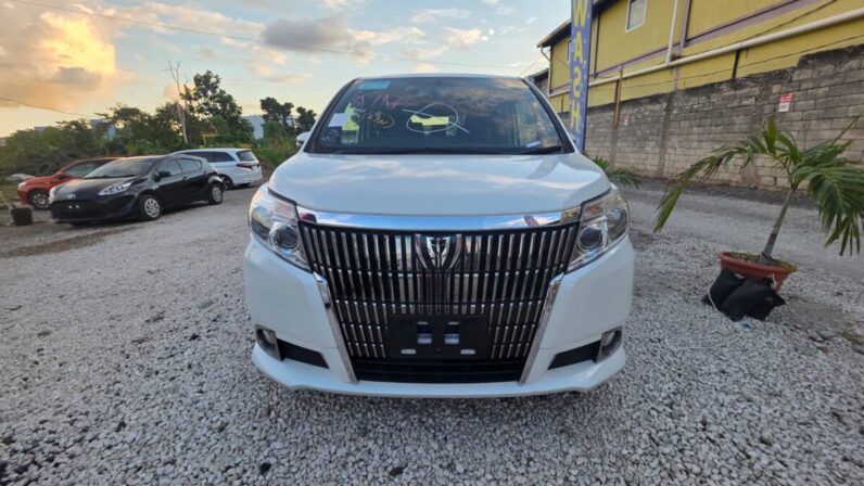 
								2015 Toyota Esquire 2.0GI full									
