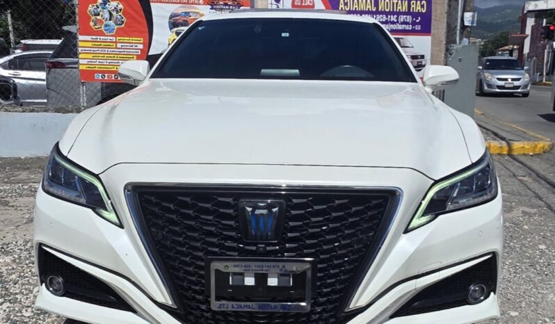 
								2019 Toyota Crown Executive G full									