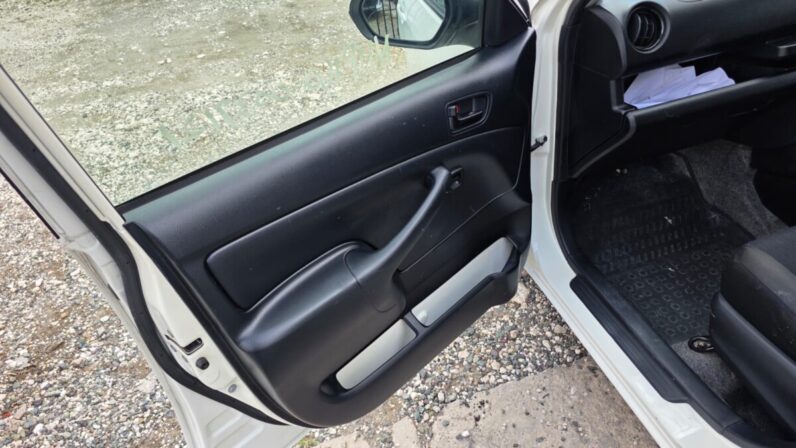 
								2021 Toyota Probox GL (4 Windows Powered) full									