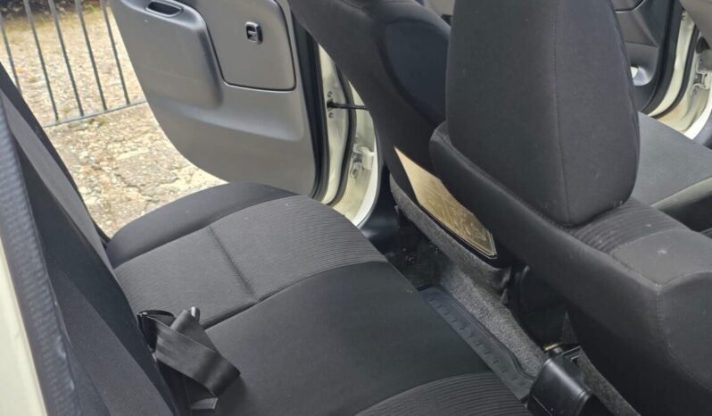 
								2021 Toyota Probox GL (4 Windows Powered) full									
