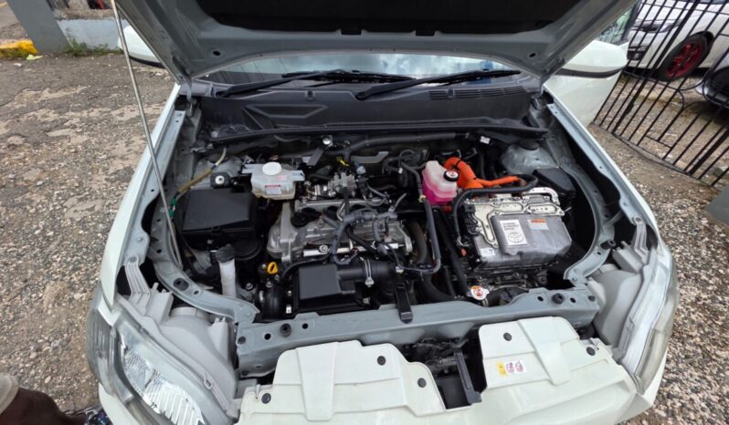 
								2021 Toyota Probox GL (4 Windows Powered) full									