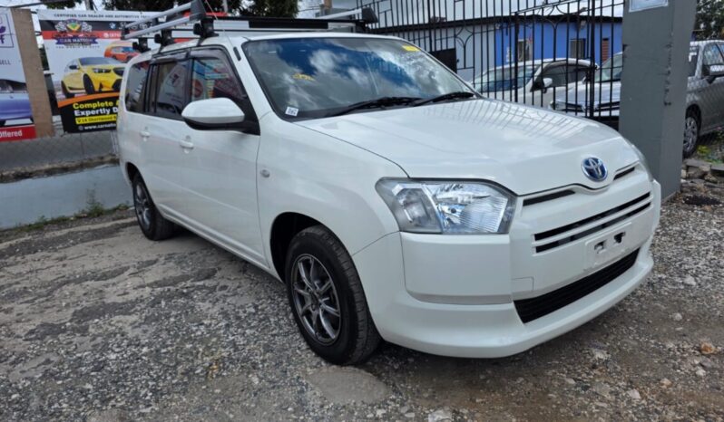 
								2021 Toyota Probox GL (4 Windows Powered) full									