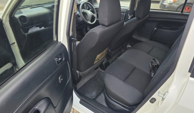 
								2021 Toyota Probox GL (4 Windows Powered) full									