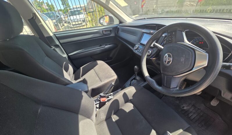 
								2020 Toyota Axio 1.5G full									