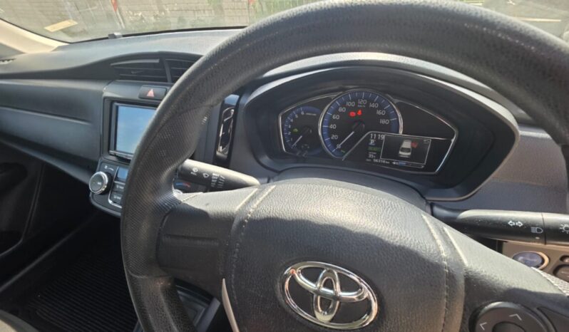 
								2020 Toyota Axio 1.5G full									