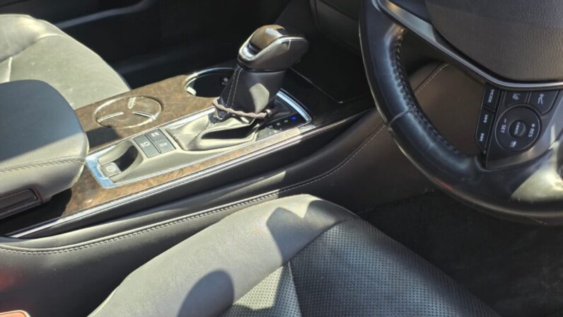 
								2019 Toyota Crown Executive G full									
