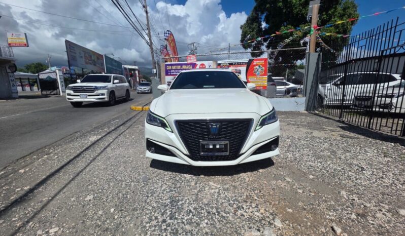 
								2019 Toyota Crown Executive G full									