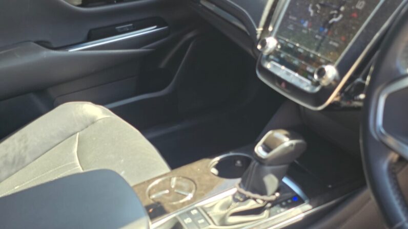 
								2019 Toyota Crown Executive G full									