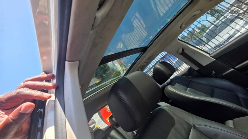 
								2015 VW Tiguan TSI 2.0 full									