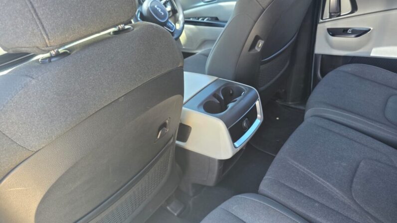 
								2022 Kia Carnival 2.2D full									
