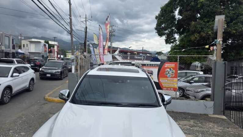 
								2023 Toyota Land Cruiser LC300 ZX (Modellista Package) full									