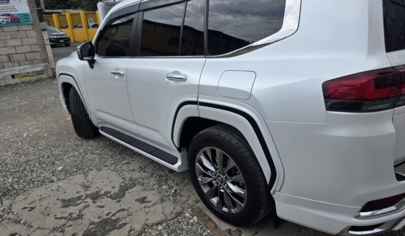 
								2023 Toyota Land Cruiser LC300 ZX (Modellista Package) full									