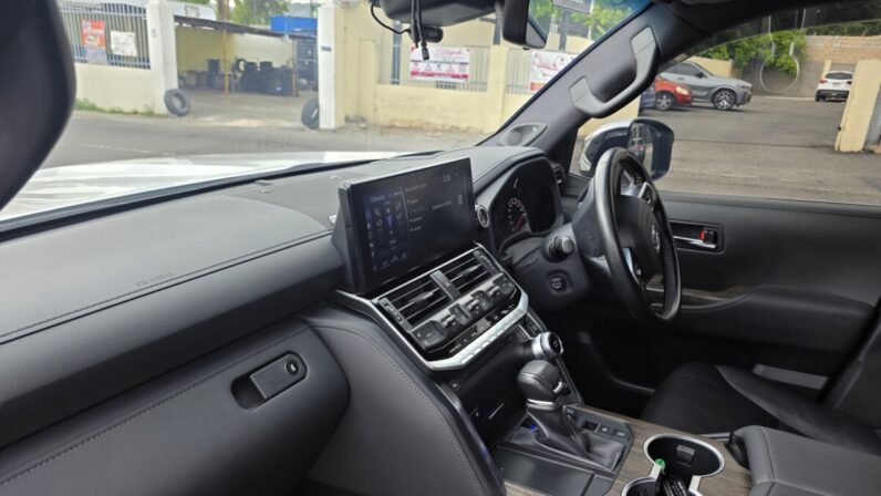 
								2023 Toyota Land Cruiser LC300 ZX (Modellista Package) full									