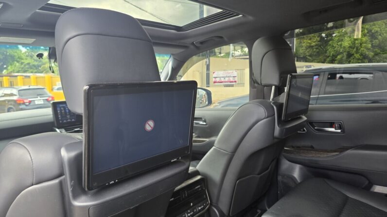 
								2023 Toyota Land Cruiser LC300 ZX (Modellista Package) full									