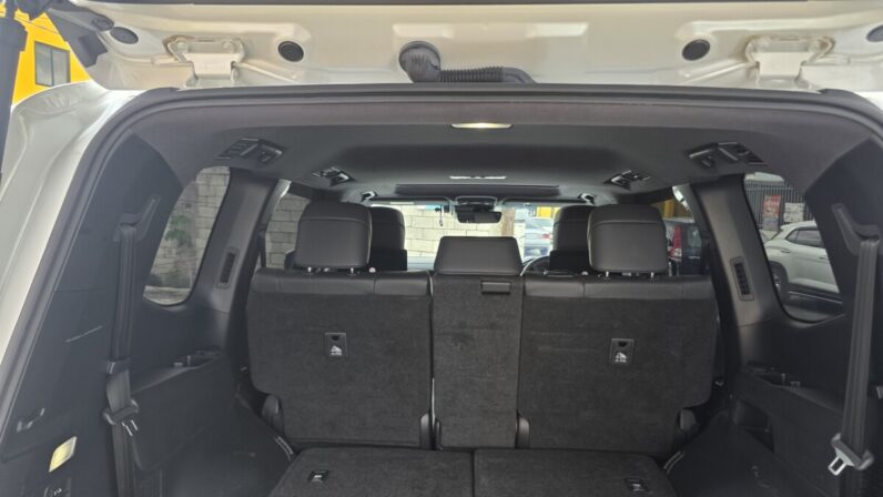 
								2023 Toyota Land Cruiser LC300 ZX (Modellista Package) full									