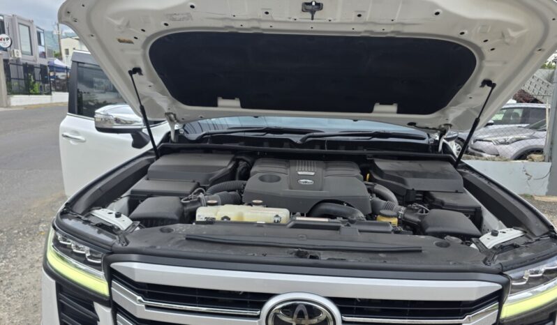 
								2023 Toyota Land Cruiser LC300 ZX (Modellista Package) full									